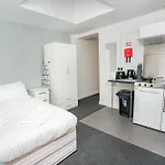 Compact & Cosy Central Coventry Budget Studio