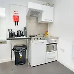 Compact & Cosy Central Coventry Budget Studio